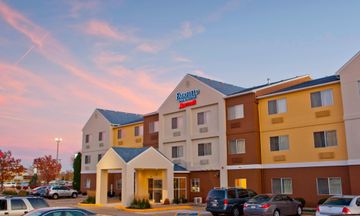 Fairfield Inn & Suites Champaign