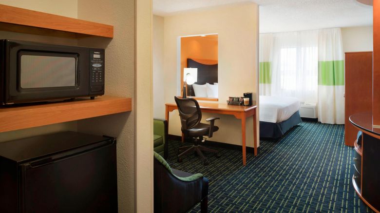 <b>Fairfield Inn & Suites Champaign Suite</b>. Images powered by <a href="https://www.leonardoworldwide.com/" title="Leonardo Worldwide" target="_blank">Leonardo</a>.