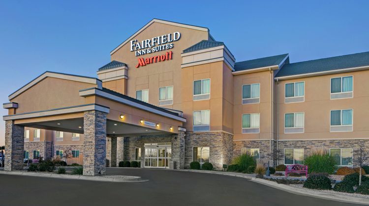 Fairfield Inn & Suites by Marriott Exterior