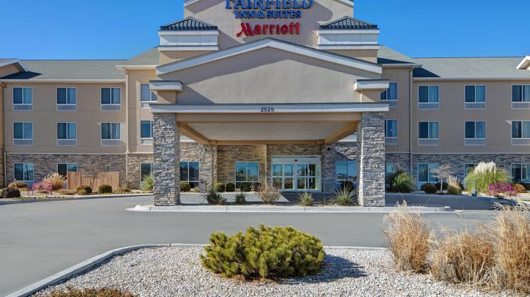 Fairfield Inn & Suites by Marriott Exterior