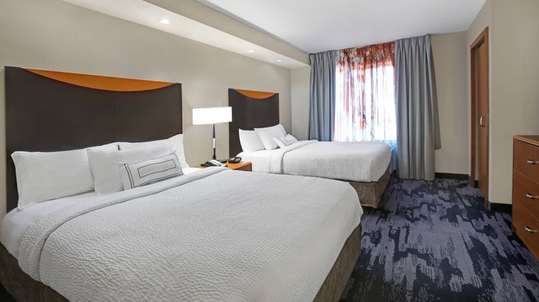 <b>Fairfield Inn & Suites by Marriott Suite</b>. Images powered by <a href="https://www.leonardoworldwide.com/" title="Leonardo Worldwide" target="_blank">Leonardo</a>.