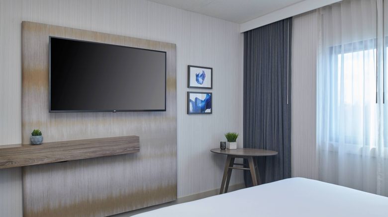 <b>Delta Hotels by Marriott Detroit Novi Room</b>. Images powered by <a href="https://www.leonardoworldwide.com/" title="Leonardo Worldwide" target="_blank">Leonardo</a>.
