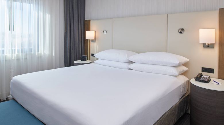 <b>Delta Hotels by Marriott Detroit Novi Room</b>. Images powered by <a href="https://www.leonardoworldwide.com/" title="Leonardo Worldwide" target="_blank">Leonardo</a>.