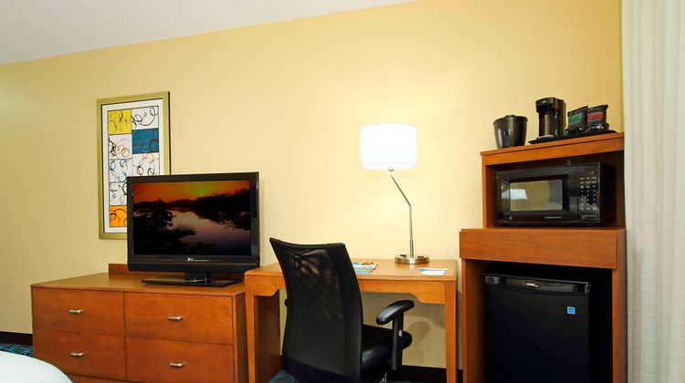 Fairfield Inn Colorado Springs South Room