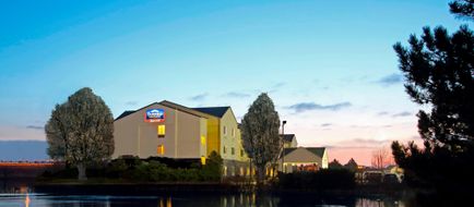 Fairfield Inn Colorado Springs South Exterior