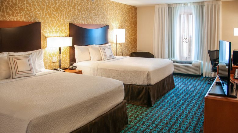 <b>Fairfield Inn & Suites Colorado Springs Room</b>. Images powered by <a href="https://www.leonardoworldwide.com/" title="Leonardo Worldwide" target="_blank">Leonardo</a>.