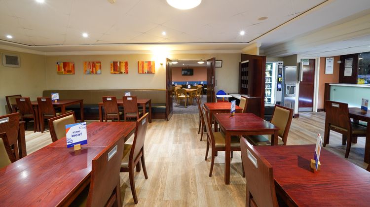 Holiday Inn Express Glenrothes Restaurant