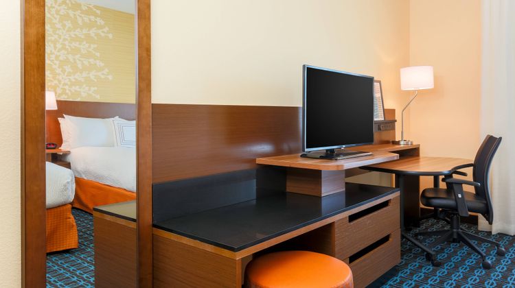 Fairfield Inn & Suites Cotulla Room