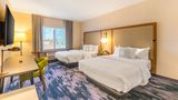 Fairfield Inn & Suites Central Room