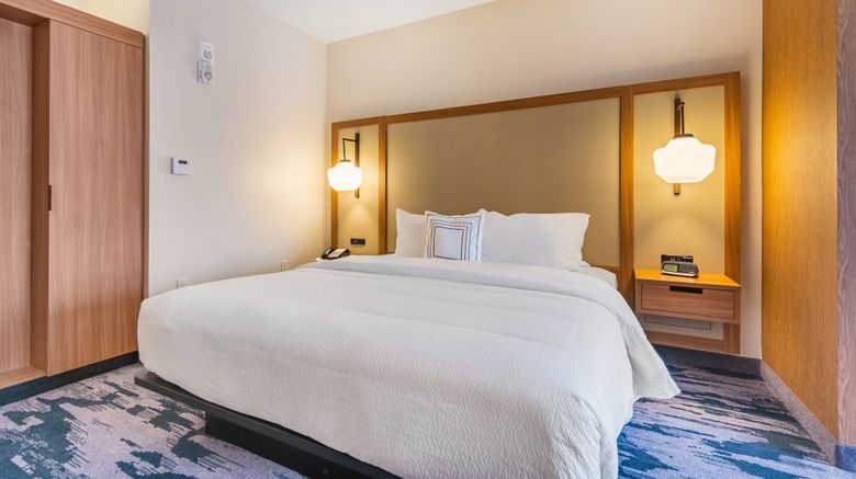 <b>Fairfield Inn & Suites Central Suite</b>. Images powered by <a href="https://www.leonardoworldwide.com/" title="Leonardo Worldwide" target="_blank">Leonardo</a>.