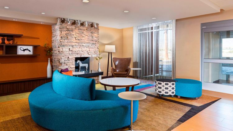 Fairfield Inn & Suites Palm Desert Lobby