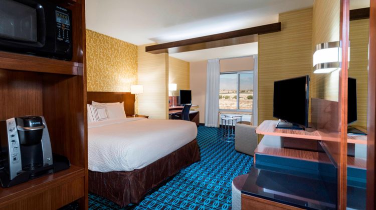 Fairfield Inn & Suites Palm Desert Suite