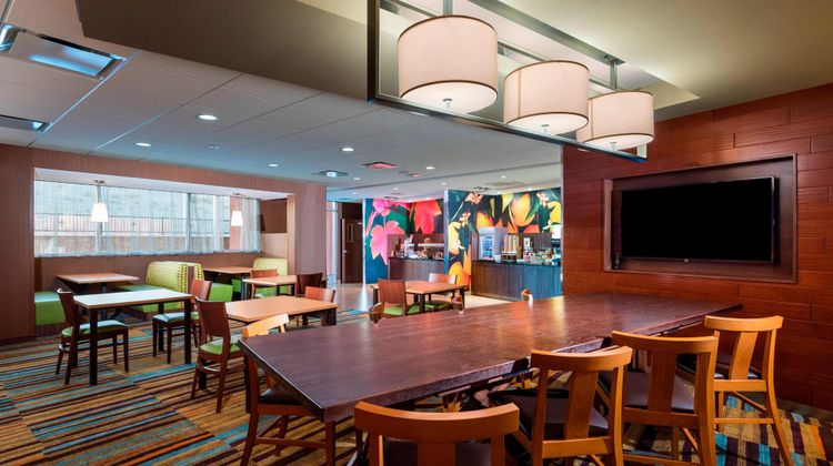 Fairfield Inn & Suites Palm Desert Restaurant