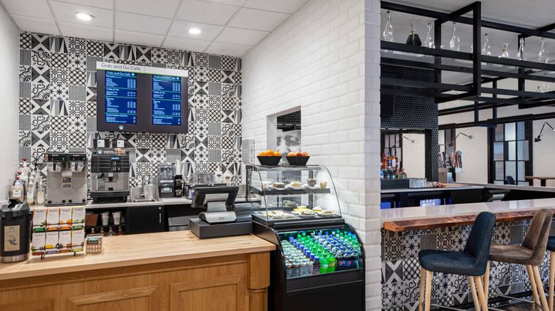 <b>Delta Hotels by Marriott-Green Bay Restaurant</b>. Images powered by <a href="https://www.leonardoworldwide.com/" title="Leonardo Worldwide" target="_blank">Leonardo</a>.