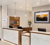 Delta Hotels by Marriott Helena Colonial Lobby