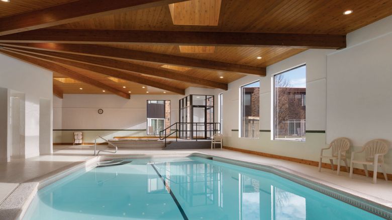 <b>Delta Hotels by Marriott Helena Colonial Pool</b>. Images powered by <a href="https://www.leonardoworldwide.com/" title="Leonardo Worldwide" target="_blank">Leonardo</a>.