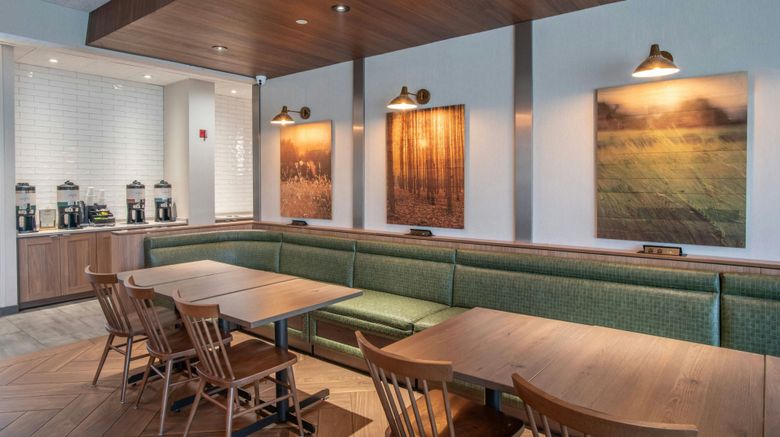 <b>Fairfield Inn & Suites Newport Restaurant</b>. Images powered by <a href="https://www.leonardoworldwide.com/" title="Leonardo Worldwide" target="_blank">Leonardo</a>.