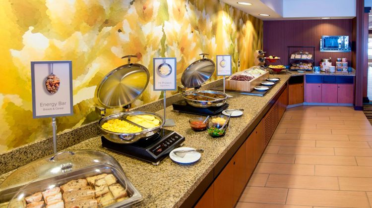 Fairfield Inn & Suites Restaurant