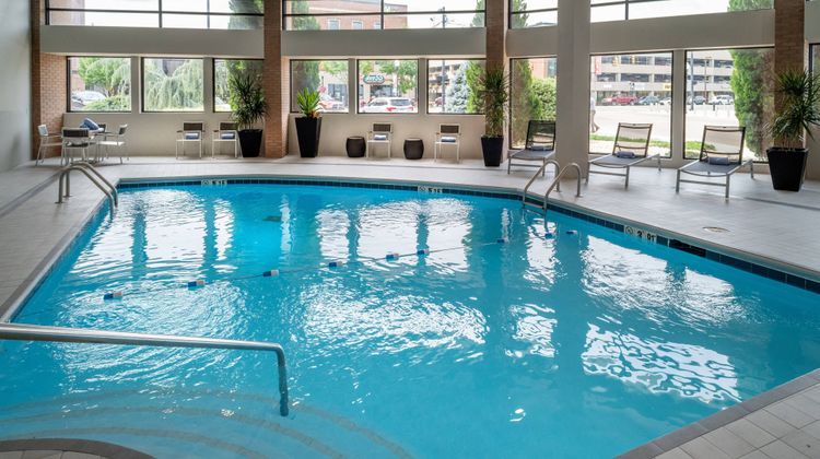 Delta Hotels Huntington Downtown Pool