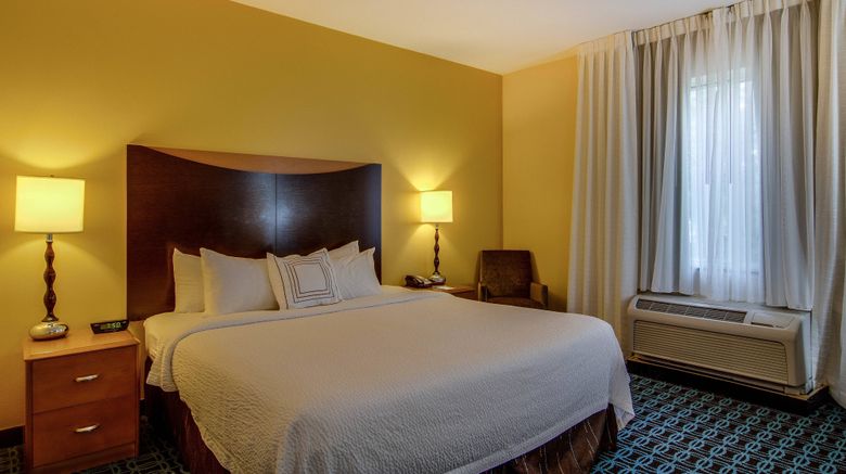 <b>Fairfield Inn & Suites Palm Coast I-95 Room</b>. Images powered by <a href="https://www.leonardoworldwide.com/" title="Leonardo Worldwide" target="_blank">Leonardo</a>.