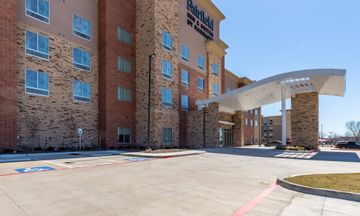 Fairfield Inn/Suites Dallas Arlington S