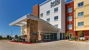 Fairfield Inn & Suites Dallas Love Field