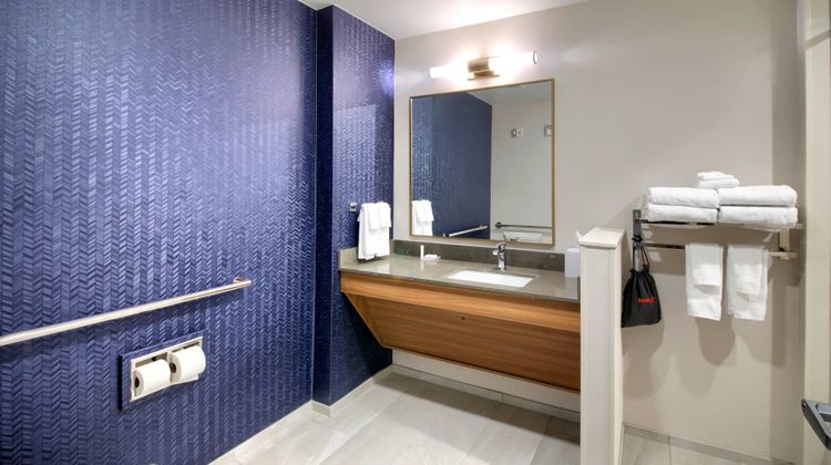 Fairfield Inn & Suites Dallas Cedar Hill Room