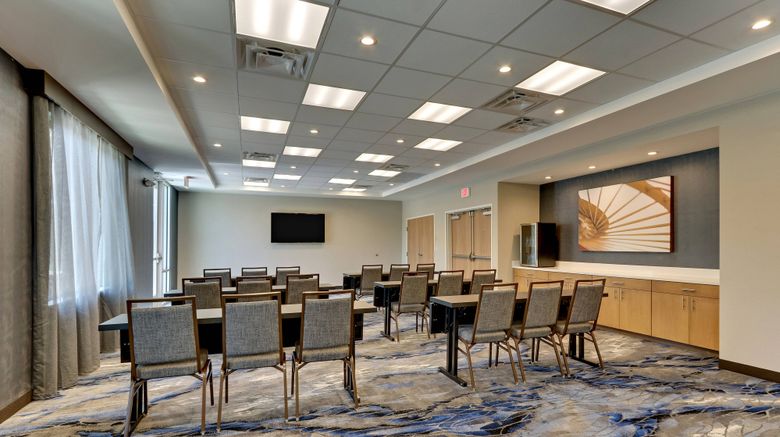 <b>Fairfield Inn & Suites Dallas Love Field Meeting</b>. Images powered by <a href="https://www.leonardoworldwide.com/" title="Leonardo Worldwide" target="_blank">Leonardo</a>.