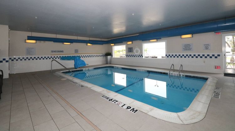 Fairfield Inn by Marriott Pool