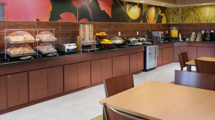 Fairfield Inn & Suites Dallas Plano Colo Restaurant