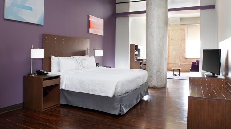 Fairfield Inn & Suites Dallas Downtown Suite