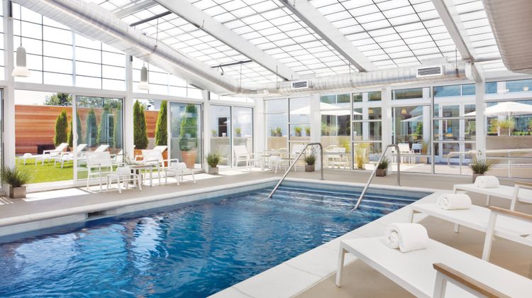 element Lexington Pool