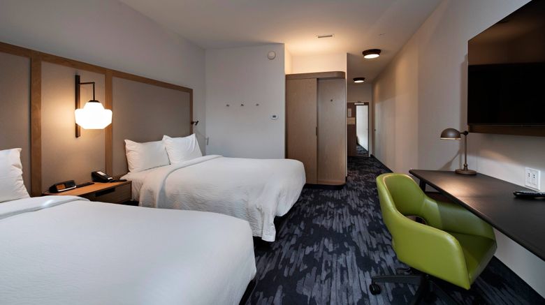 <b>Fairfield Inn & Suites Dayton North Room</b>. Images powered by <a href="https://www.leonardoworldwide.com/" title="Leonardo Worldwide" target="_blank">Leonardo</a>.