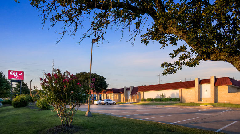 <b>Red Roof Inn & Conference Cntr McKinney Exterior</b>. Images powered by <a href="https://www.leonardoworldwide.com/" title="Leonardo Worldwide" target="_blank">Leonardo</a>.