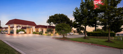 Red Roof Inn & Conference Cntr McKinney Exterior