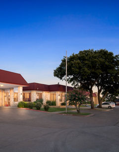 Red Roof Inn & Conference Cntr McKinney