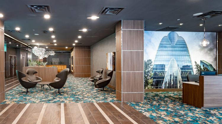 Element Dallas Downtown East Lobby