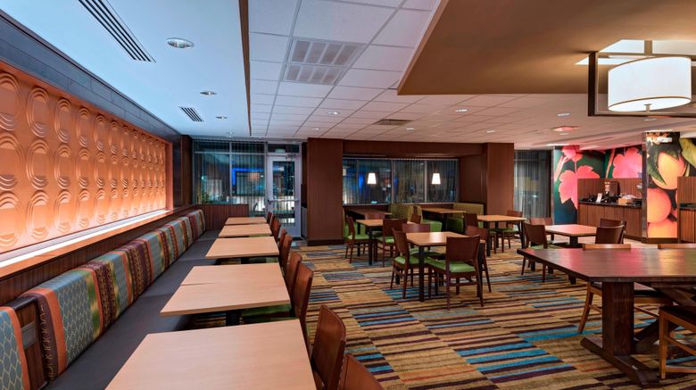 <b>Fairfield Inn & Suites Dublin Restaurant</b>. Images powered by <a href="https://www.leonardoworldwide.com/" title="Leonardo Worldwide" target="_blank">Leonardo</a>.