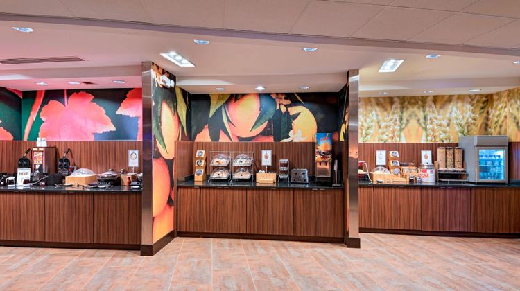 Fairfield Inn & Suites Dublin Restaurant