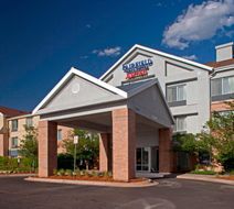 Fairfield Inn & Suites Denver Aurora Exterior
