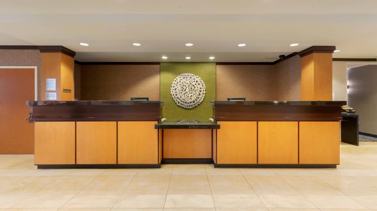 Fairfield Inn & Suites - Rockford Lobby