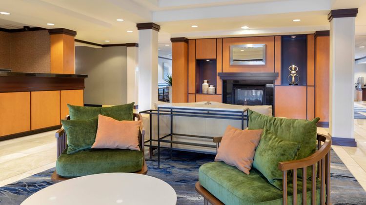 Fairfield Inn & Suites - Rockford Lobby