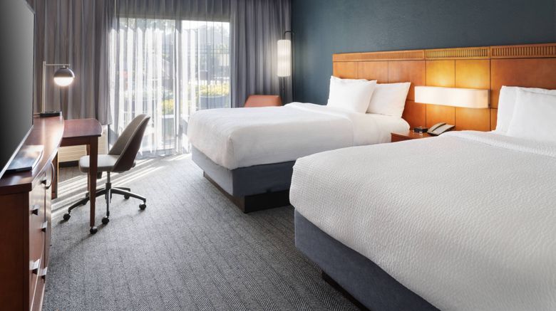 <b>Courtyard Tampa Westshore/Airport Room</b>. Images powered by <a href="https://www.leonardoworldwide.com/" title="Leonardo Worldwide" target="_blank">Leonardo</a>.