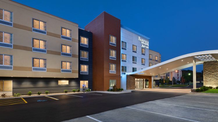 Fairfield Inn & Stes Lexington East/I-75 Exterior
