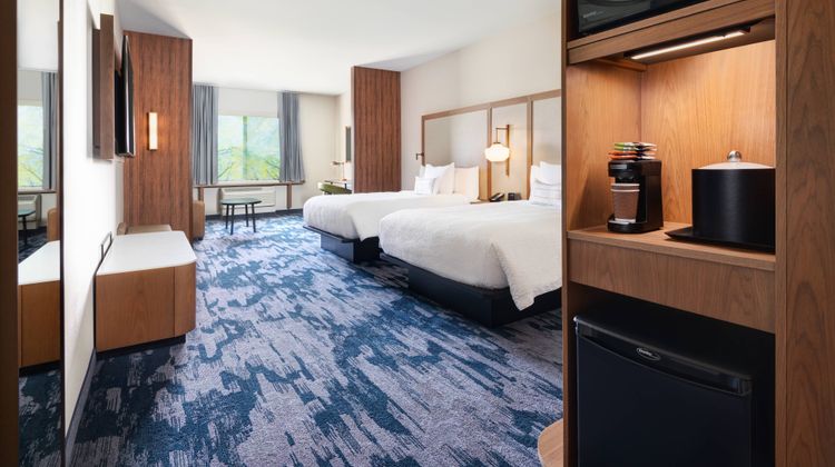 Fairfield Inn & Stes Lexington East/I-75 Suite