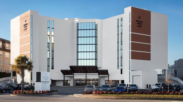 Delta Virginia Beach Waterfront Suites Exterior