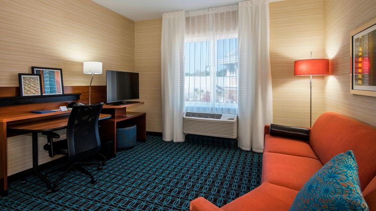 Fairfield Inn & Suites Little Rock Room