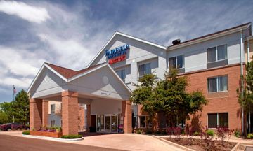 Fairfield Inn & Suites