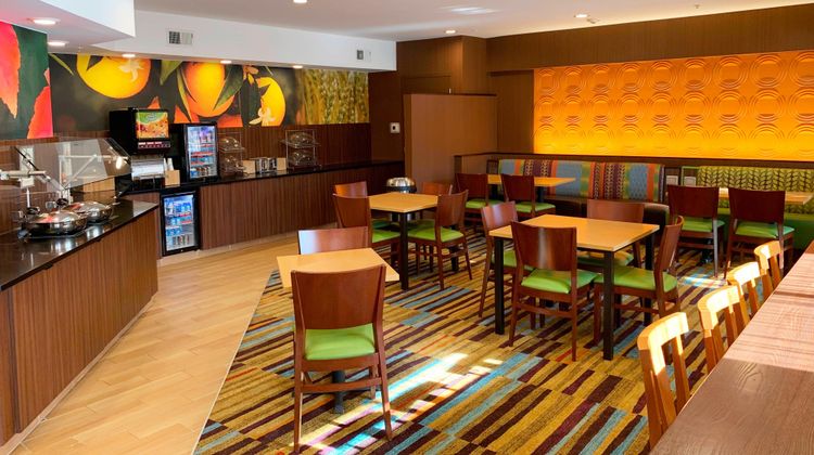 Fairfield Inn & Suites Restaurant