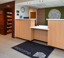 Fairfield Inn by Marriott Lobby